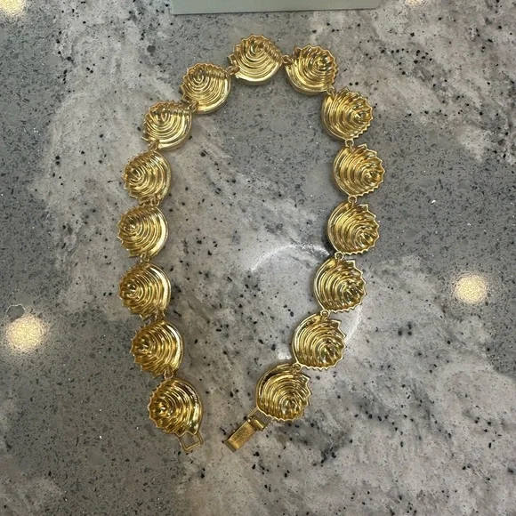 Monday Swimwear Cayman Necklace Gold - Picture 6 of 8